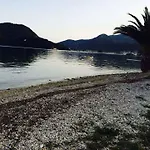 Akrogiali - Nidri, Lefkada 招待所 3*