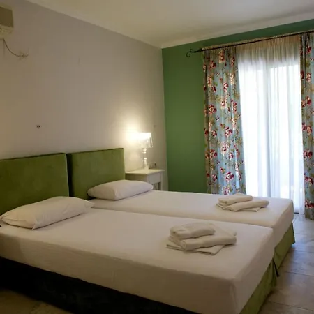 Pensión Akrogiali - Nidri, Lefkada 3*