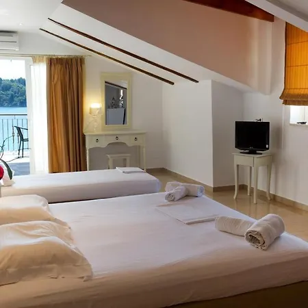 Akrogiali - Nidri, Lefkada 招待所 3*