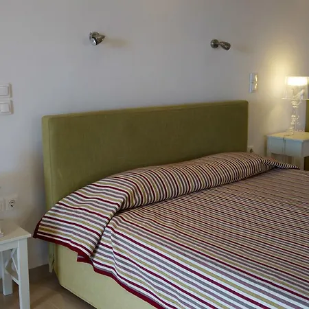 Akrogiali - Nidri, Lefkada 3* 奈德里