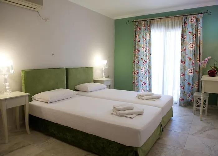 Guest house Akrogiali