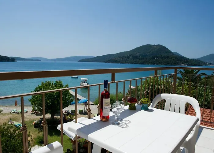 Akrogiali Guest house Nydri (Lefkada)