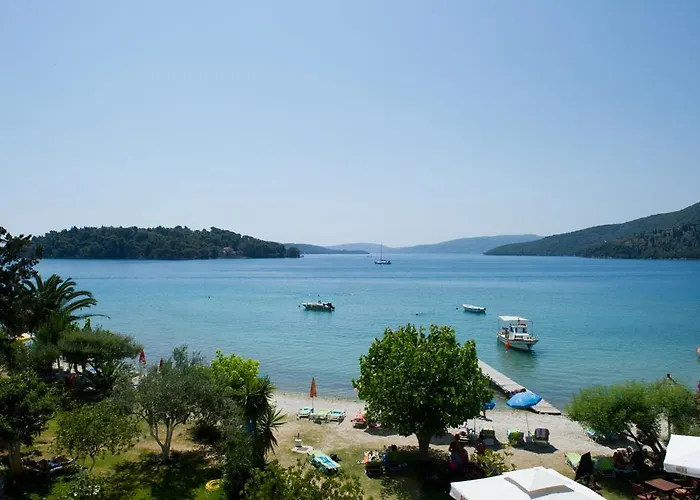 Guest house Akrogiali 3*